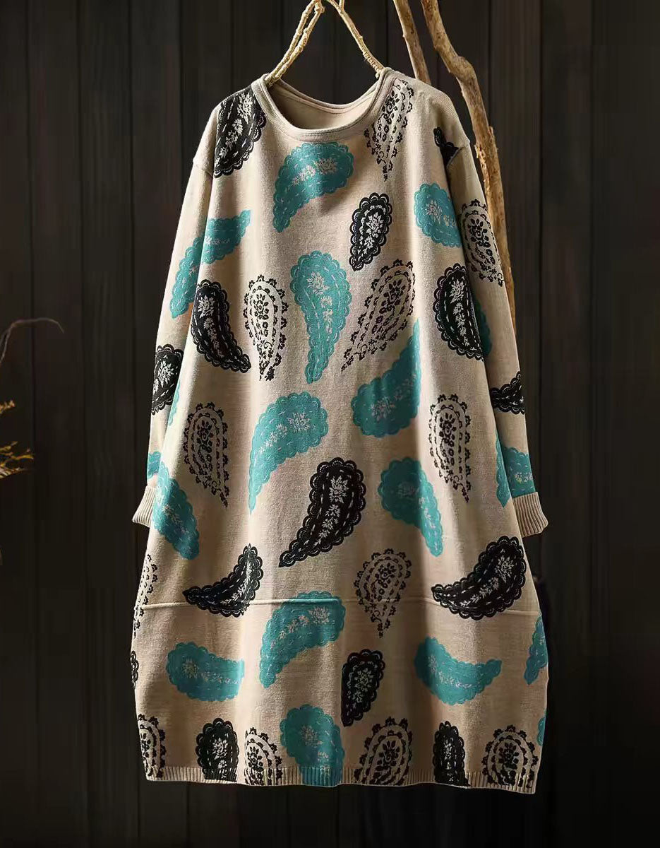 Relaxed casual vintage sweater dress for women