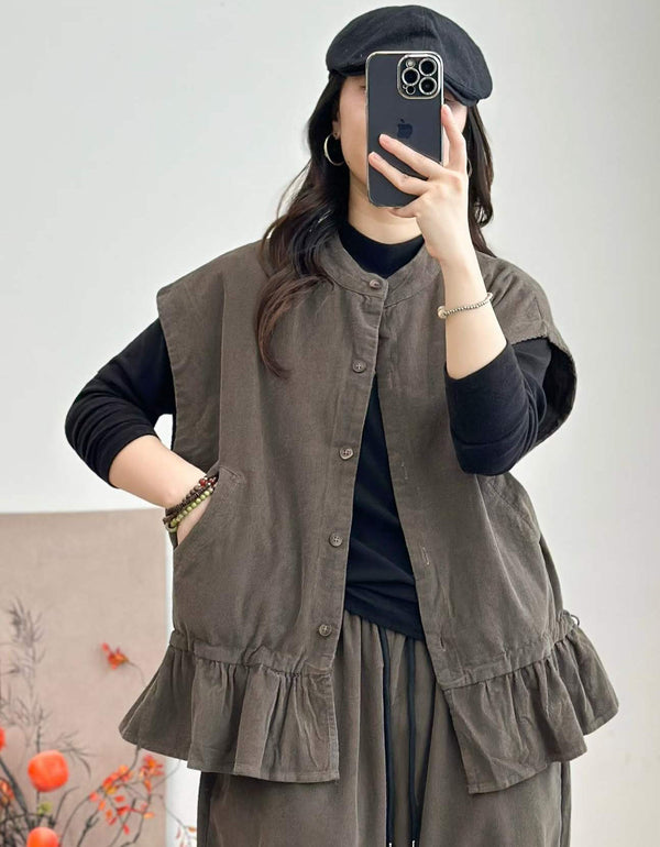 Gray women's sleeveless vest with side pockets