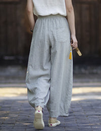 Minimalist women's linen wide leg pants for vacation and travel