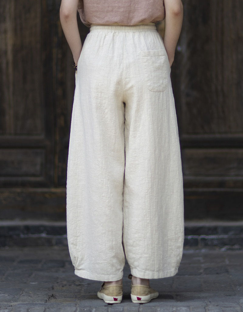 Women's comfortable linen trousers with elastic waist and roomy fit