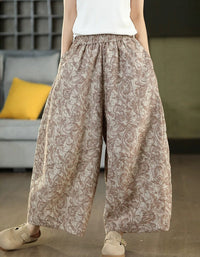 Women’s relaxed fit printed trousers with elastic waist design