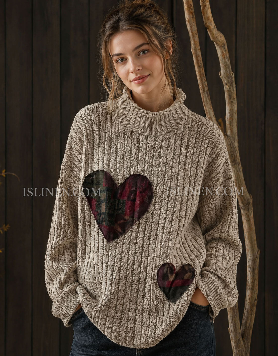 Women's chunky rib knit sweater with plaid heart patches