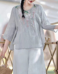 Women's Comfortable Round Neck Embroidery Shirts