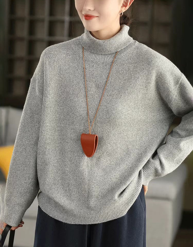 Women’s Comfortable Soft Knit Turtleneck Sweater