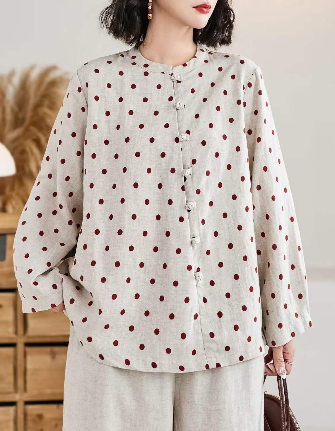 Women’s Floral Button Front Linen Blouse with Long Sleeves