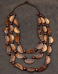 Women's Handmade Multilayer Coconut Shell Bead Necklace