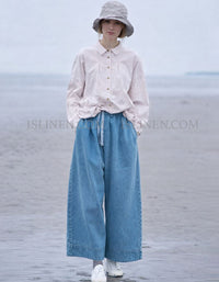 women styling casual wide leg cotton trousers with sneakers