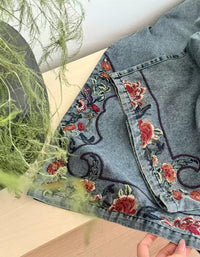 Women’s Retro Embroidered Loose Wide Leg Jeans