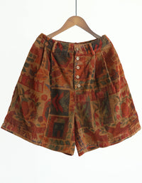 High-waisted women’s corduroy shorts with vibrant pattern