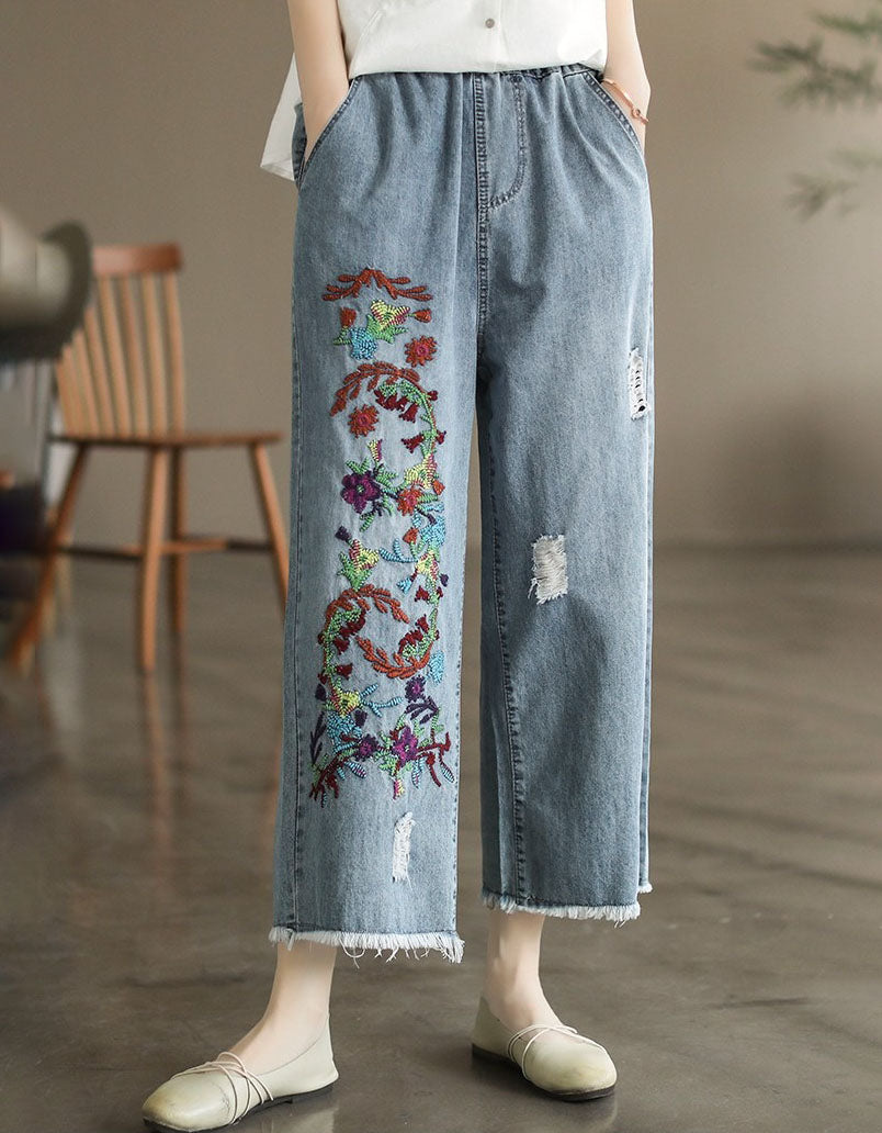 Ankle-length embroidered denim pants for women with elastic waistband