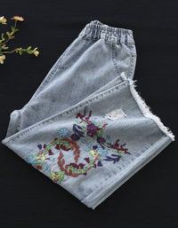 Women’s vintage casual cropped denim pants with beautiful embroidery