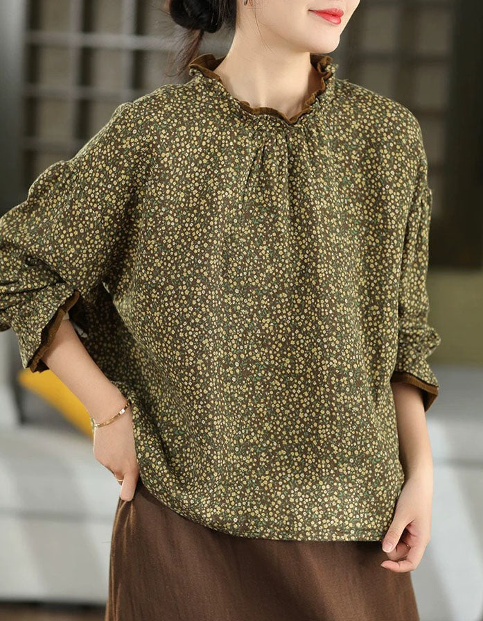 Women’s floral print blouse with delicate ruffle collar
