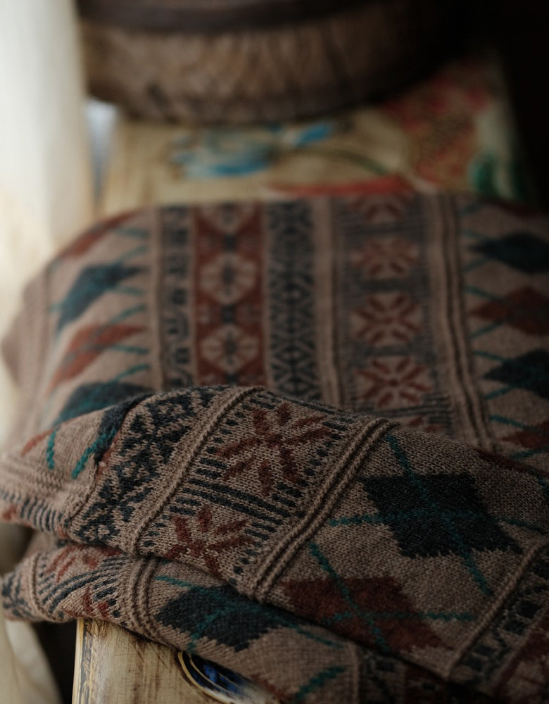 Women’s Vintage Geometric Pattern Oversized Knit Sweater