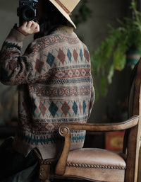 Women’s Vintage Geometric Pattern Oversized Knit Sweater