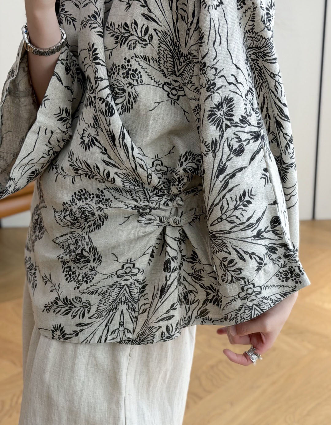 Women’s Black Floral Kimono – Vintage Open Front Boho Cover Up