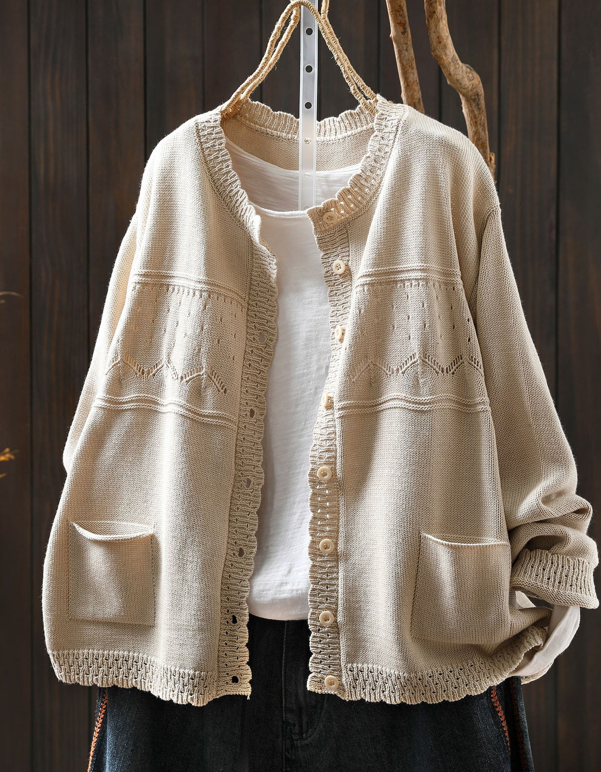 Women’s vintage knit cardigan button front beige