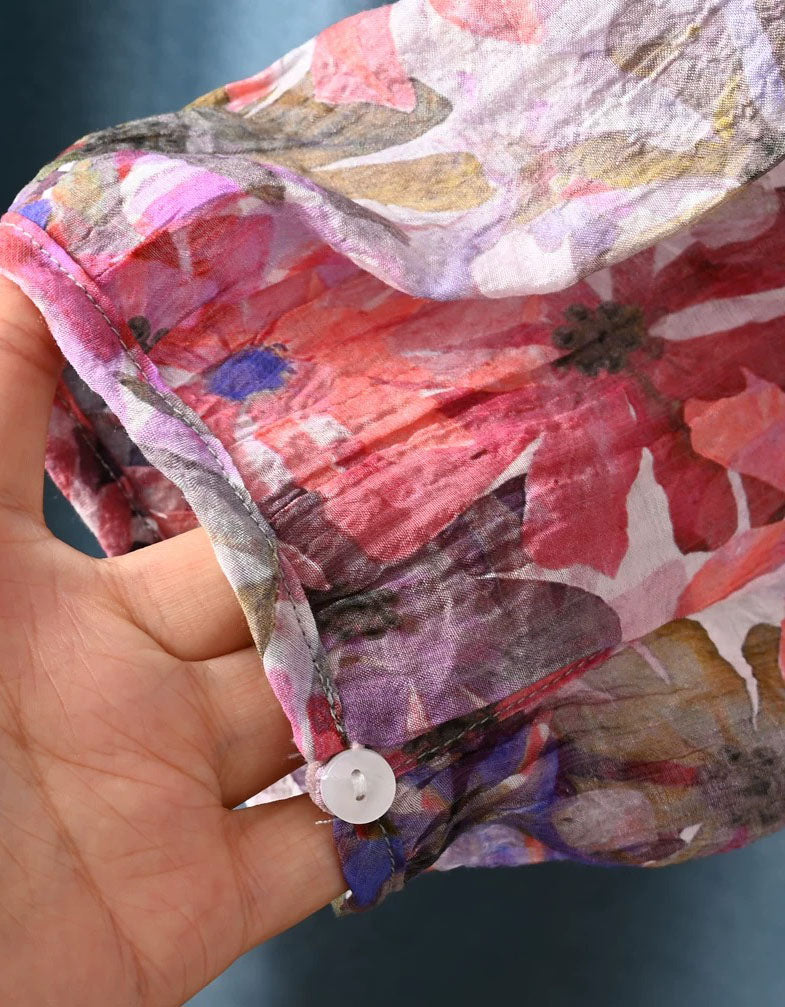 Vintage-inspired floral shirt with loose comfortable fit