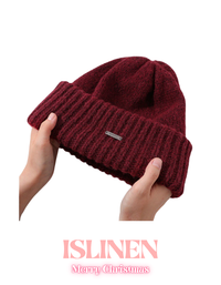 Women’s Warm Red Christmas Design Knit Beanie Hats