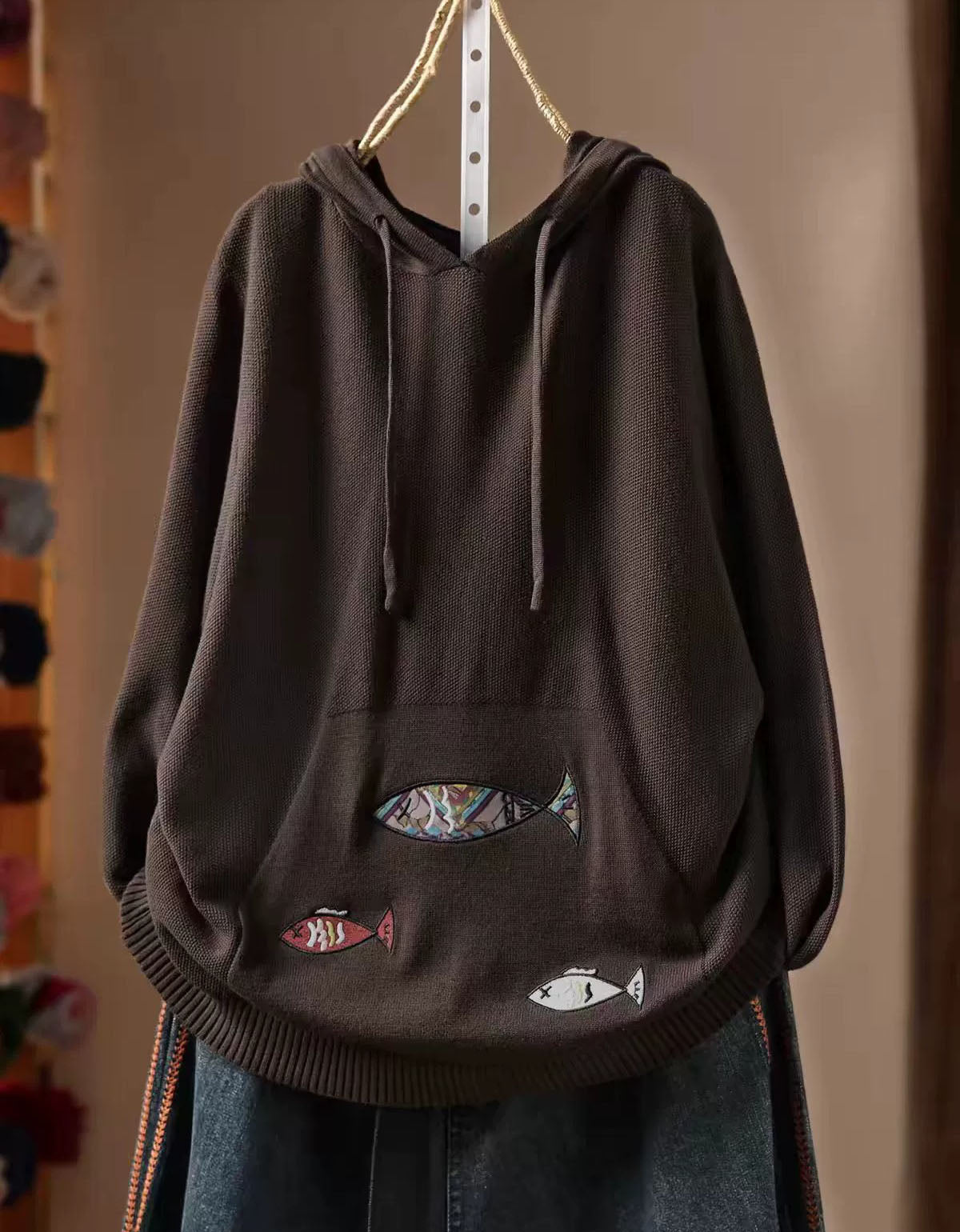 Women's coffee Fish Embroidery Hooded Sweater