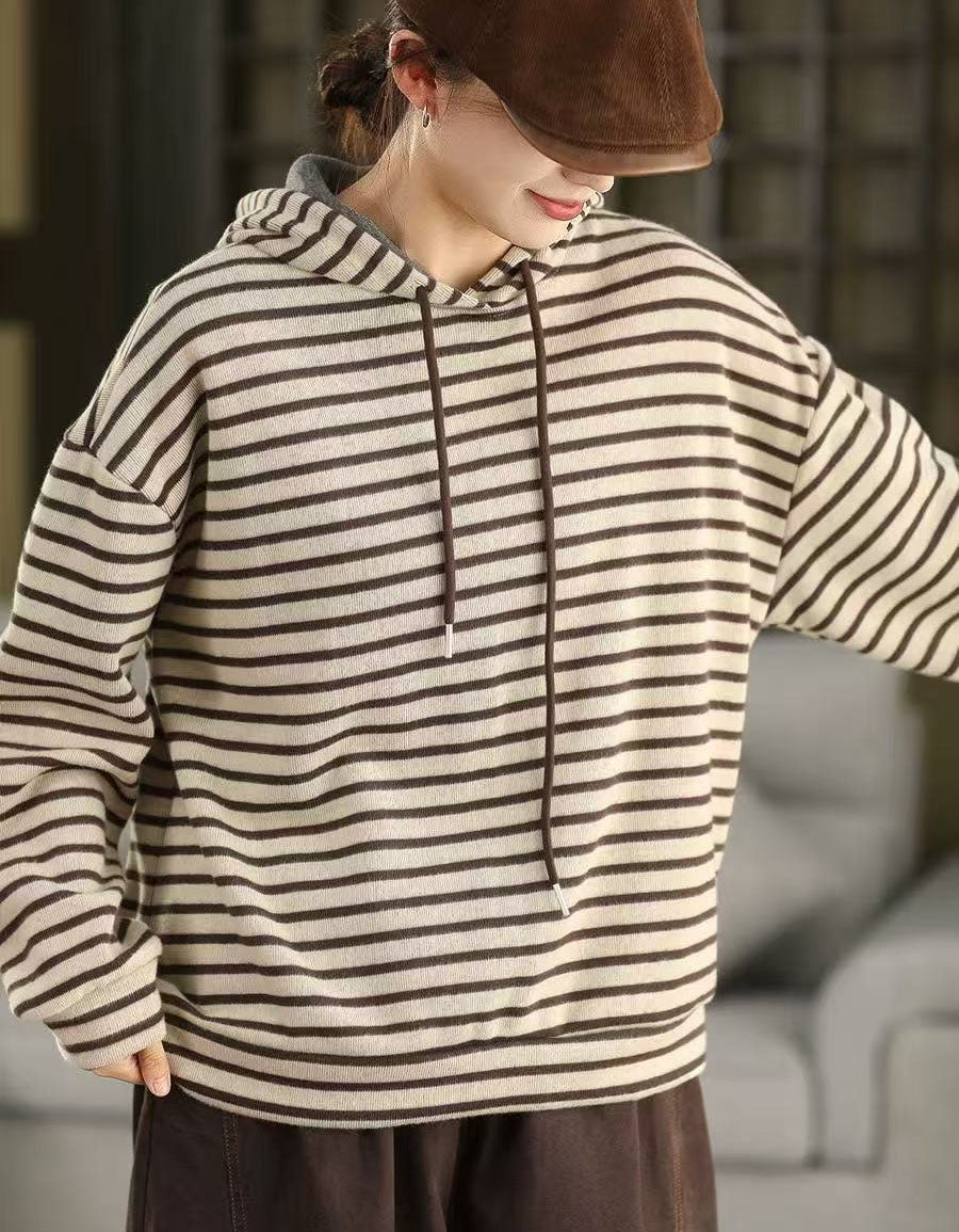 Women’s Winter Relaxed Fit Striped Hoodie