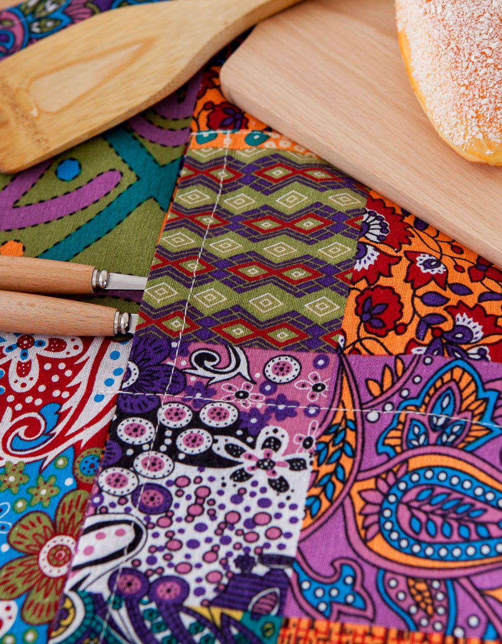 Mixed Color Cotton Patchwork Cooking Aprons with Sleeve Covers
