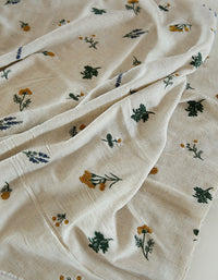Tela vintage de lino y algodón con bordado de flores
